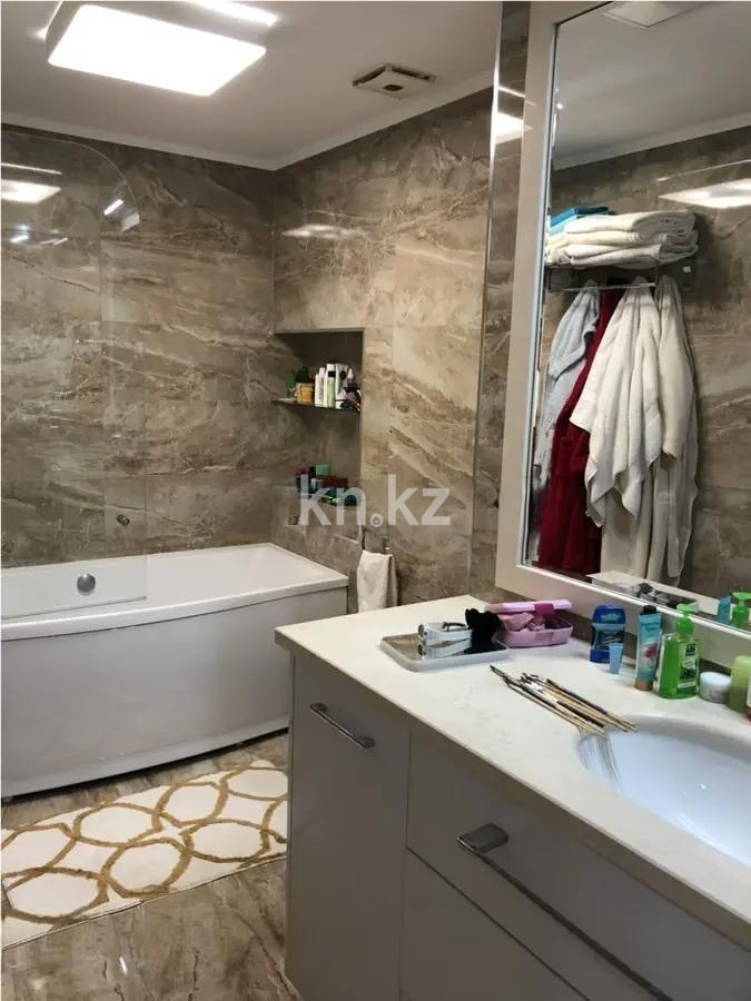 Продажа 4-комнатной квартиры, 166.5 м² в Алматы - фото 5
