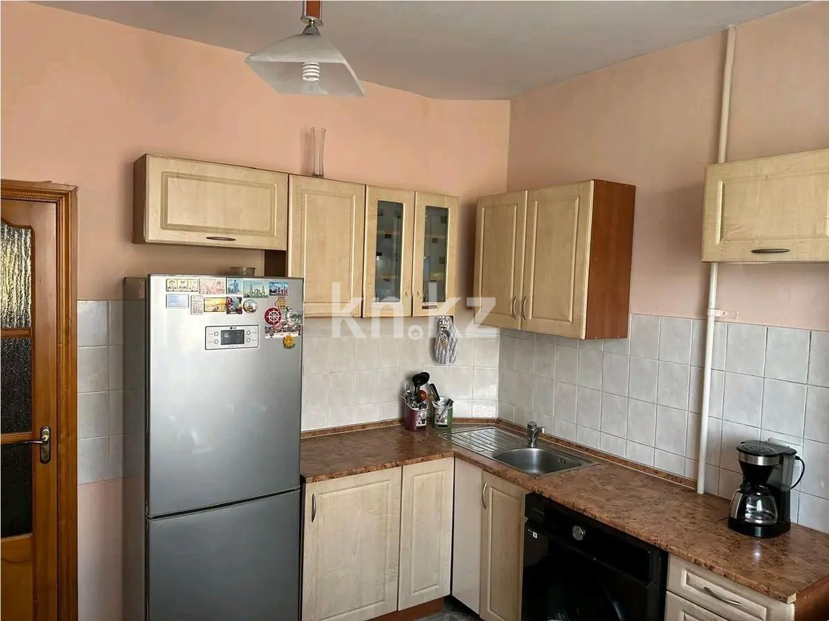 Продажа 3-комнатной квартиры, 70 м², ул. Шевченко, дом  167 в Алматы - фото 4