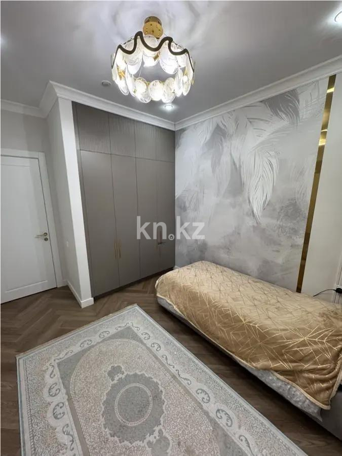 Продажа 4-комнатной квартиры, 105 м², ул. Казыбек би, дом  7 в Астане - фото 4
