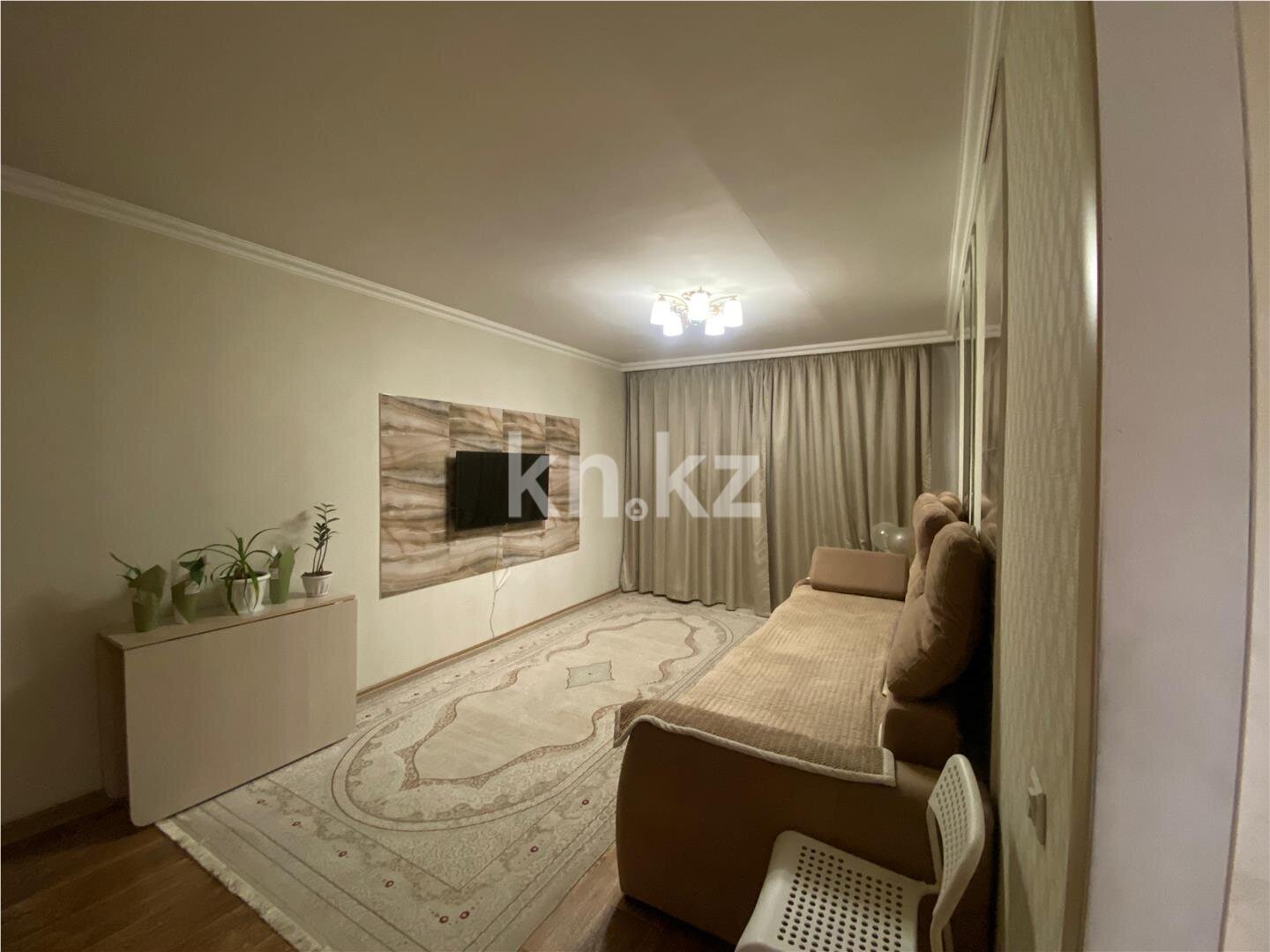 Продажа 4-комнатной квартиры, 72 м² в Караганде - фото 2
