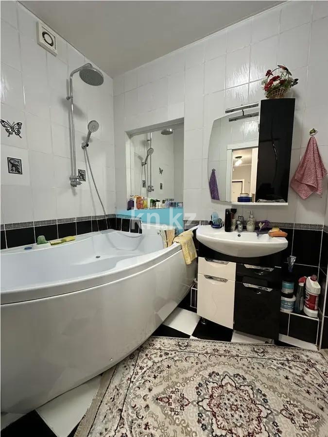 Продажа 2-комнатной квартиры, 68.5 м² в Астане - фото 4