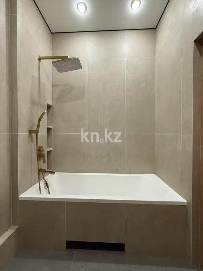 Продажа 2-комнатной квартиры, 53.2 м², ул. Ашимова, дом  1/5б в Алматы - фото 3