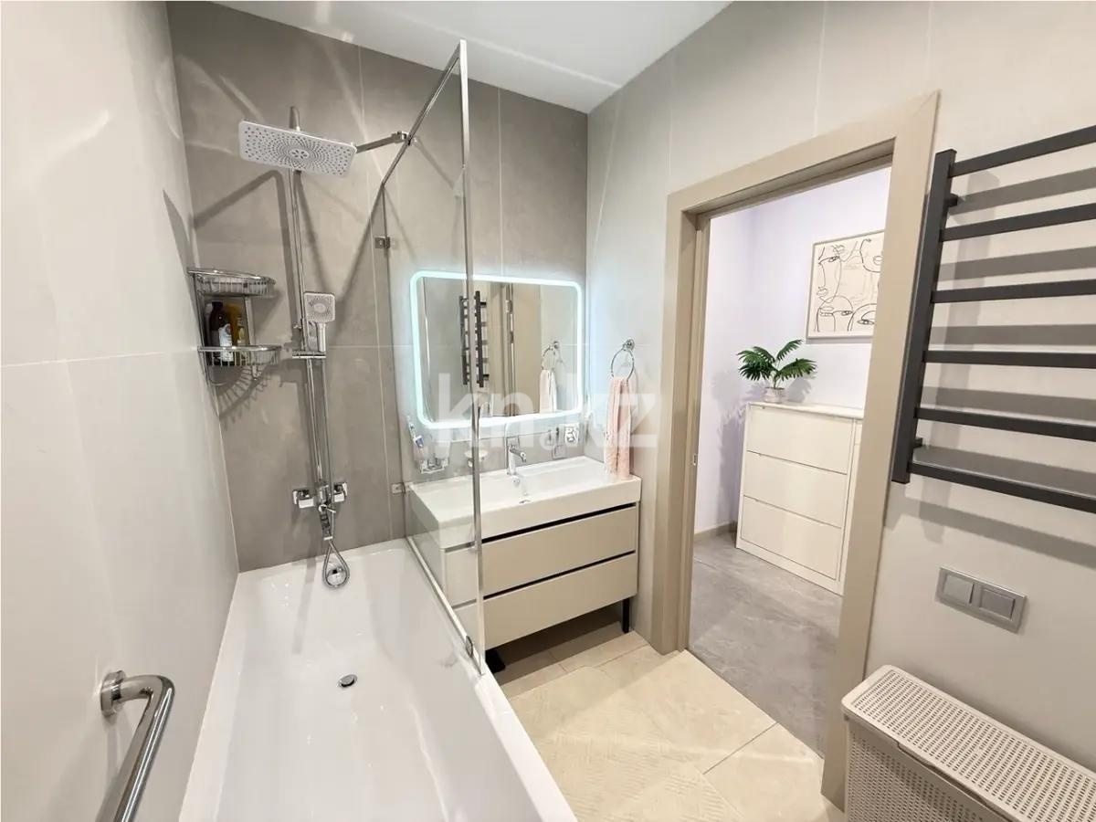 Продажа 2-комнатной квартиры, 46 м² в Алматы - фото 4