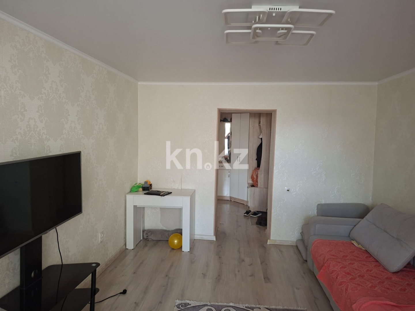 Продажа 3-комнатной квартиры, 58 м² в Караганде - фото 2
