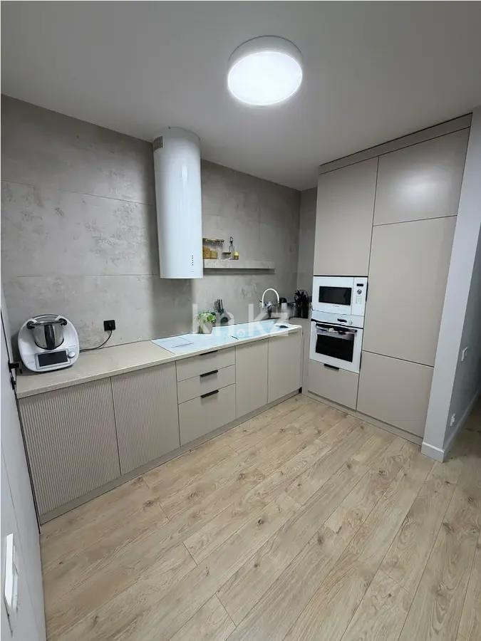 Продажа 2-комнатной квартиры, 56 м² в Алматы - фото 3