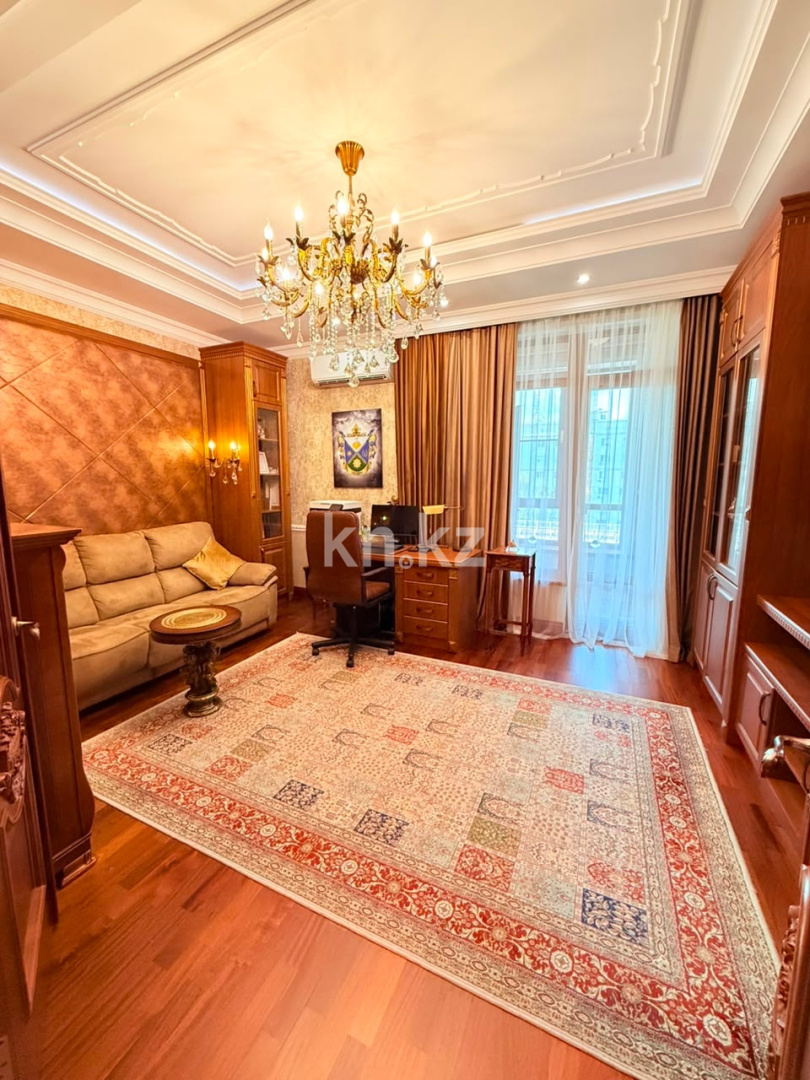 Продажа 5-комнатной квартиры, 300 м² в Астане - фото 12