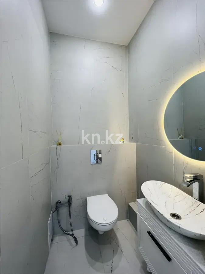 Продажа 2-комнатной квартиры, 68 м², ул. Онгарсыновой, дом  6/2 в Астане - фото 4