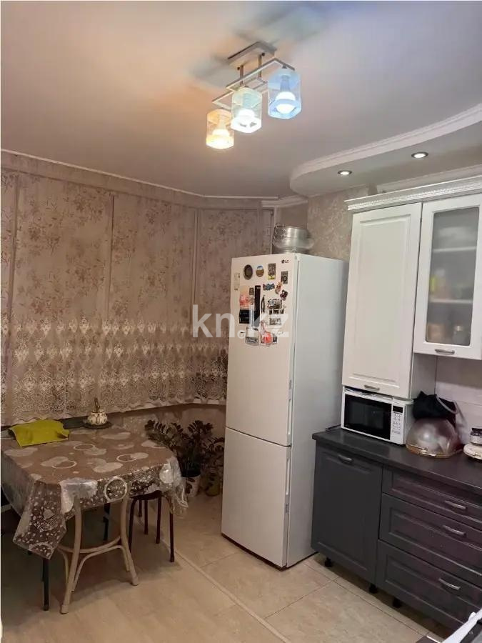 Продажа 3-комнатной квартиры, 77.3 м² в Алматы - фото 5