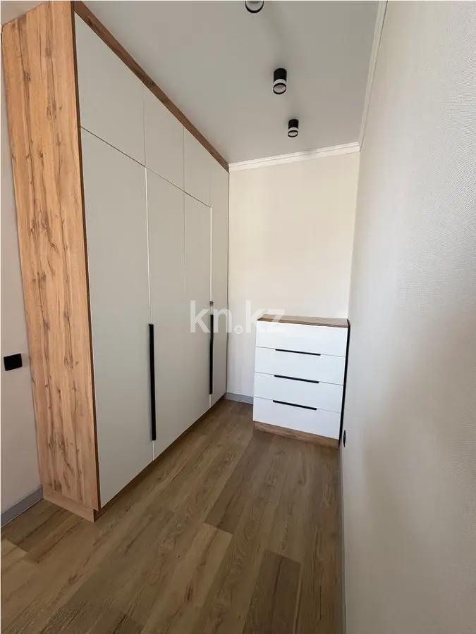Продажа 1-комнатной квартиры, 37 м², ул. Калдаякова, дом  28 в Астане - фото 2