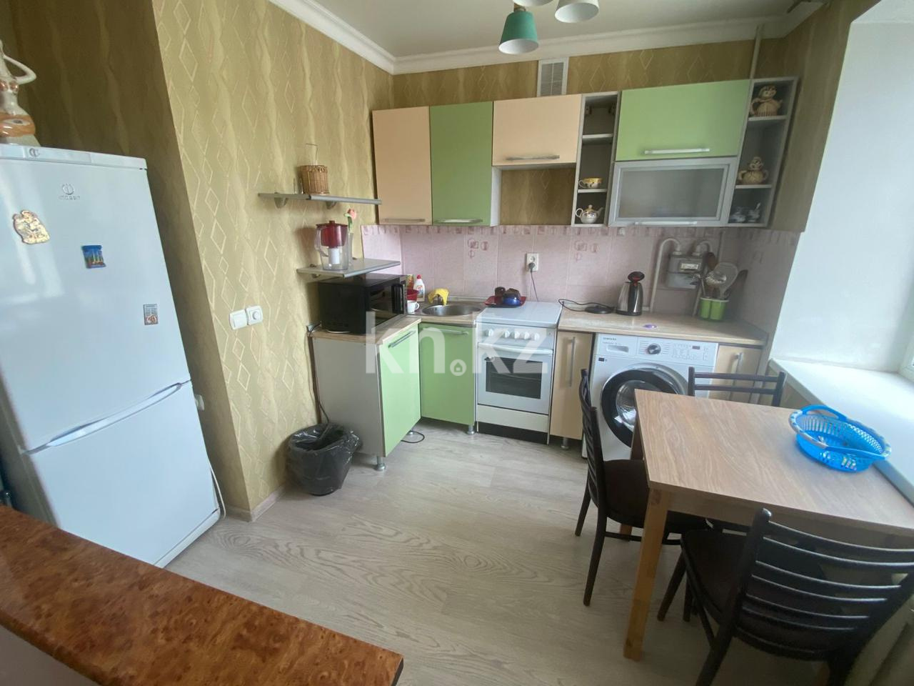 Аренда 1-комнатной квартиры, 37 м² в Астане