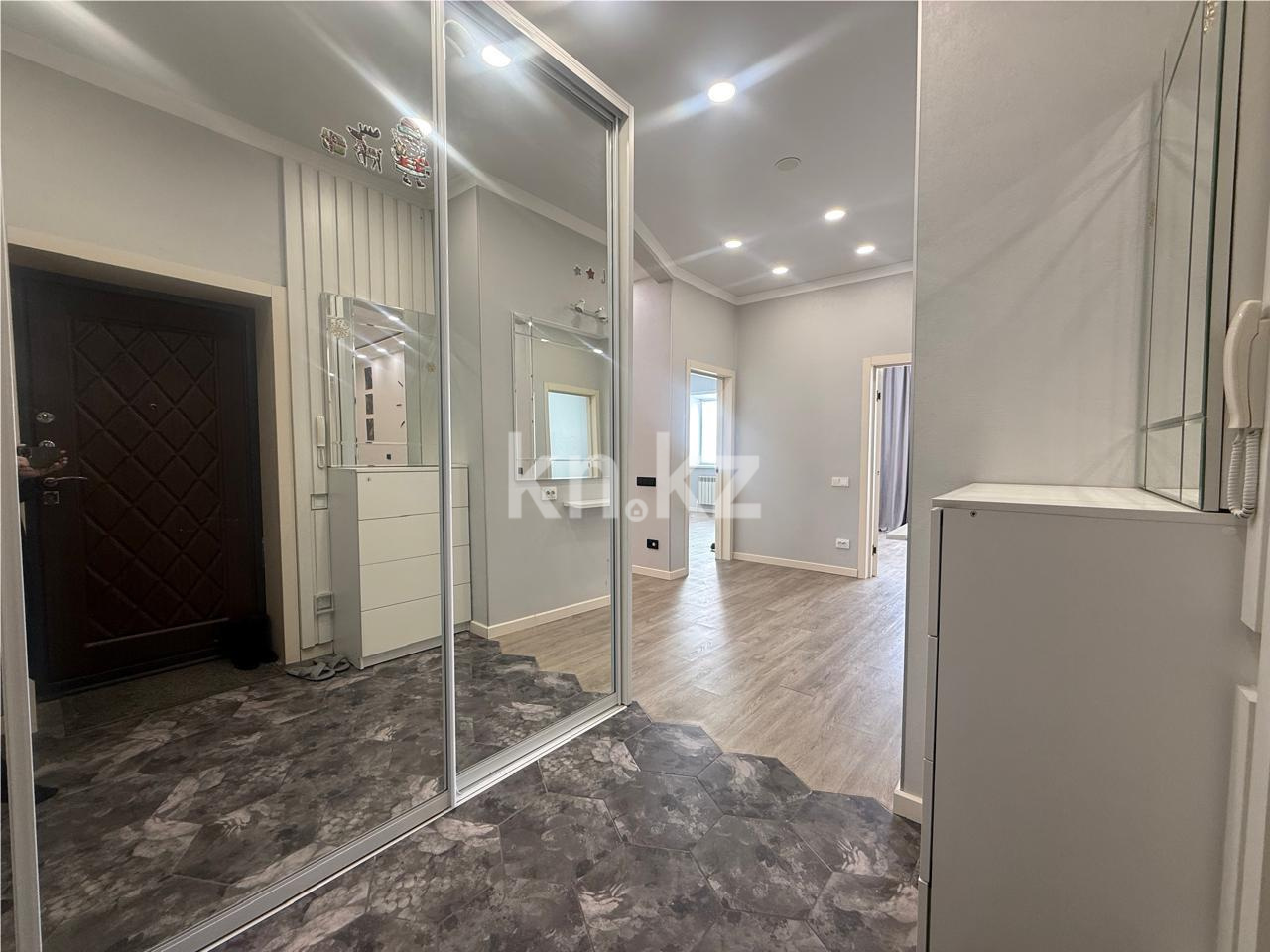 Продажа 4-комнатной квартиры, 127 м² в Караганде - фото 26