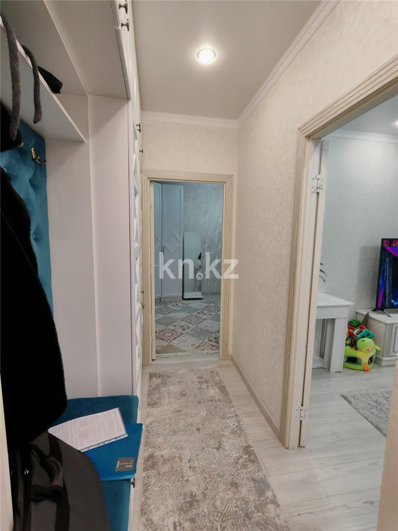 Продажа 2-комнатной квартиры, 62 м², ул. Сарыарка в Караганде - фото 8