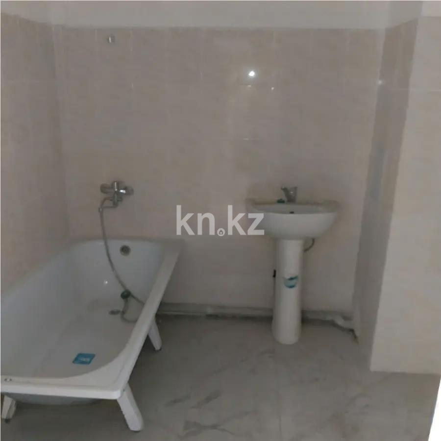 Продажа 2-комнатной квартиры, 70 м² в Алматы - фото 4