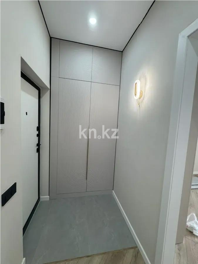 Продажа 1-комнатной квартиры, 43 м², ул. Молдагалиева, дом  1 в Астане - фото 3