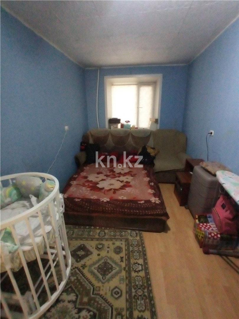 Продажа 3-комнатной квартиры, 61 м², мкр-н 13 в Караганде - фото 2