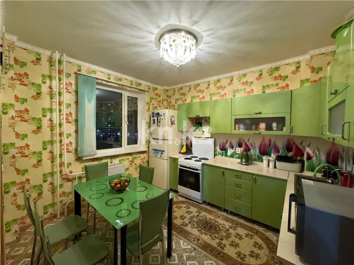 Продажа 3-комнатной квартиры, 77 м², ул. Сарыарка, дом  21 в Караганде - фото 4