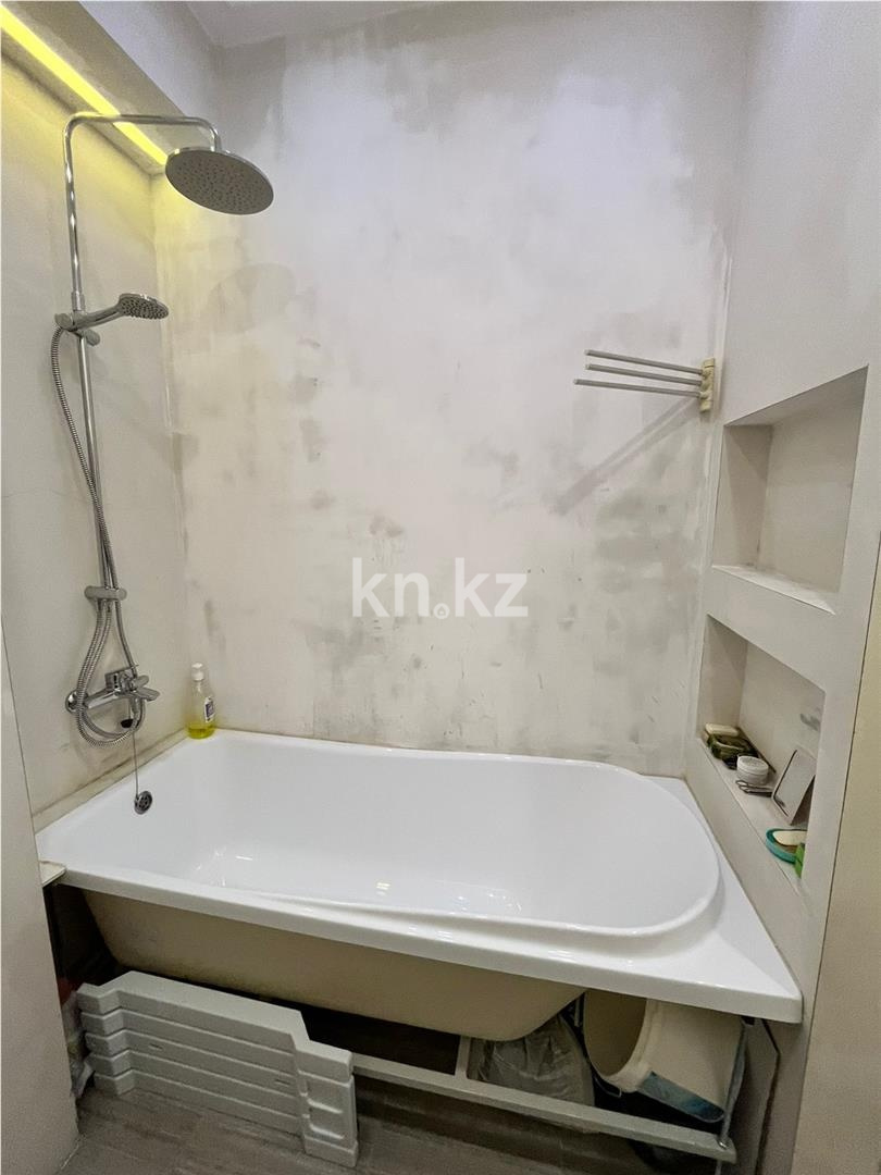 Продажа 3-комнатной квартиры, 80.4 м² в Астане - фото 15