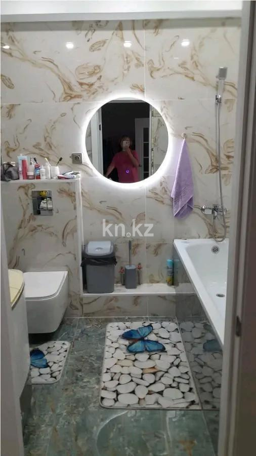 Продажа 1-комнатной квартиры, 50.2 м², мкр-н 20, дом  22 в Алматы - фото 3