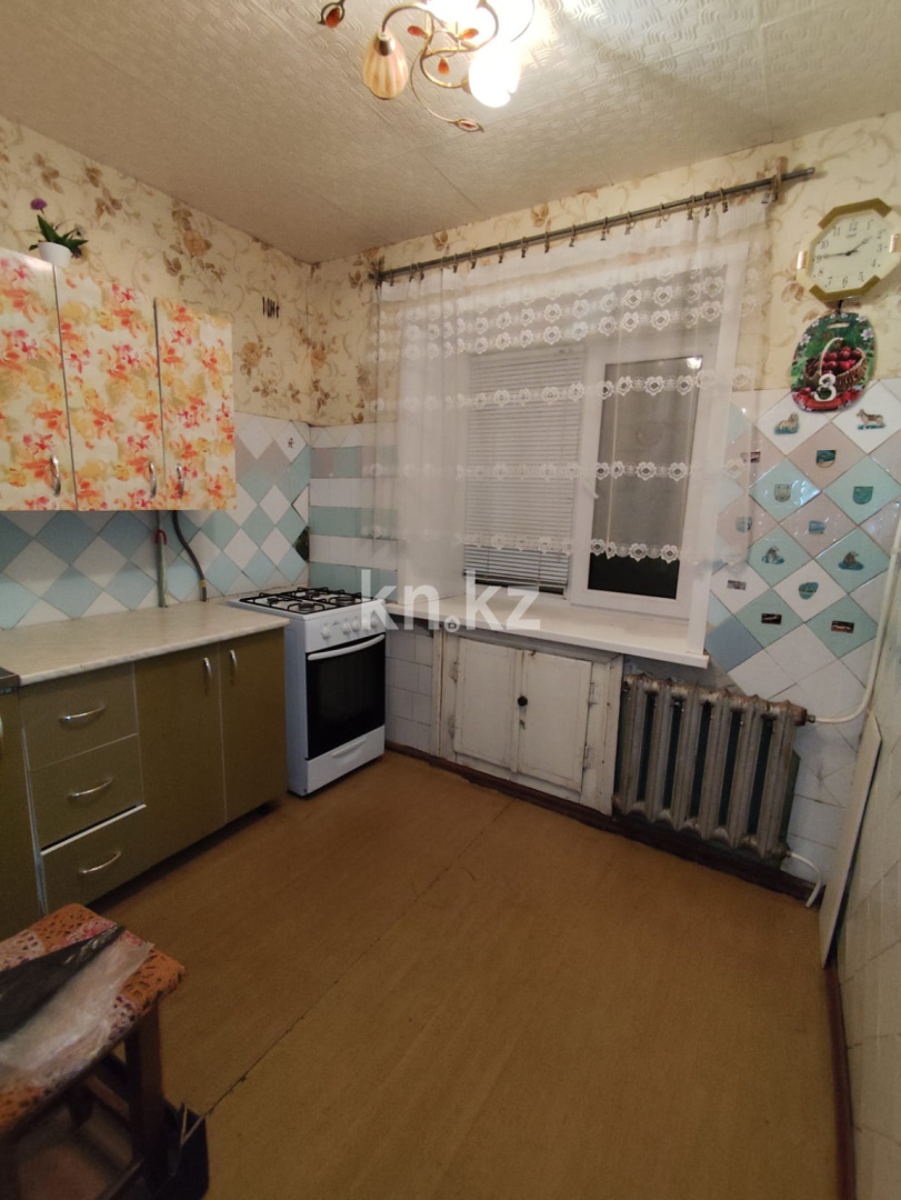 Продажа 3-комнатной квартиры, 51.5 м², ул. Оракбаева, дом  35 в Уральске - фото 8