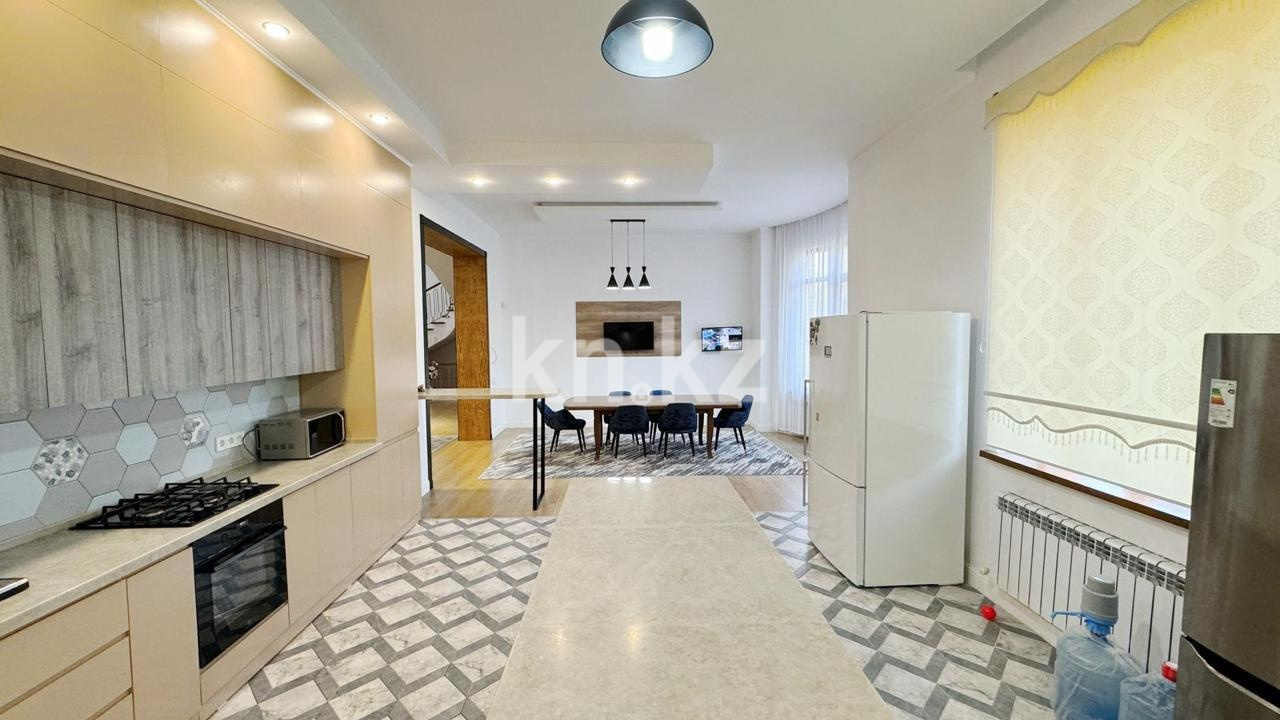 Продажа 7-комнатного дома, 900 м² в Алматы - фото 11