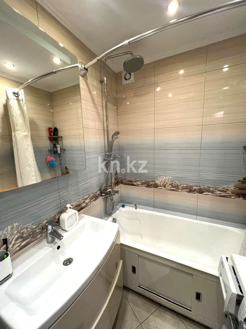 Продажа 3-комнатной квартиры, 62 м² в Алматы - фото 19