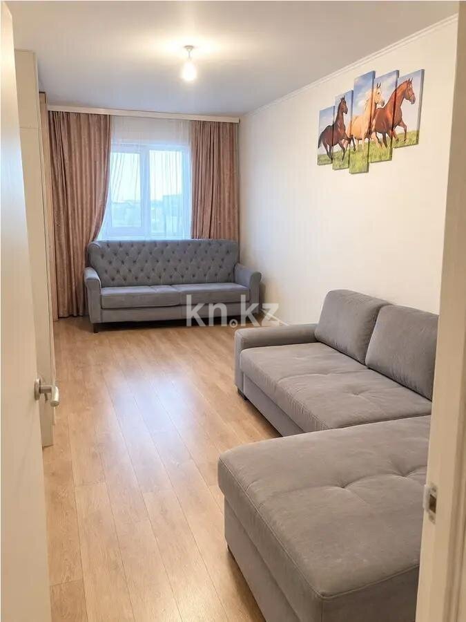 Продажа 4-комнатной квартиры, 101 м² в Астане