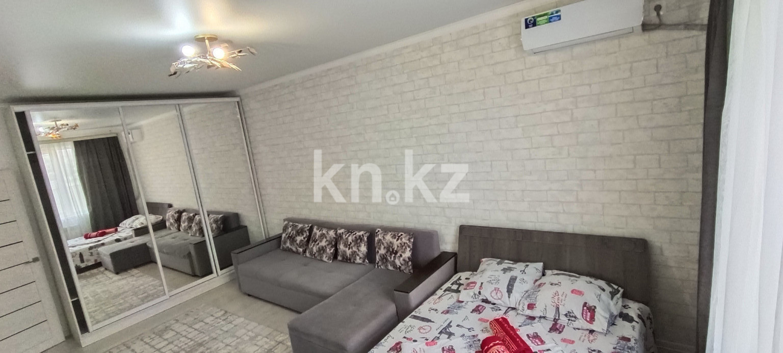 Аренда 1-комнатной квартиры посуточно, 40 м², ул. Абишева, дом  36 - пр. Райымбека в Алматы - фото 6