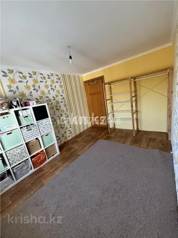 Продажа 3-комнатной квартиры, 64 м², пр. Шахтеров, дом  31 в Караганде - фото 5