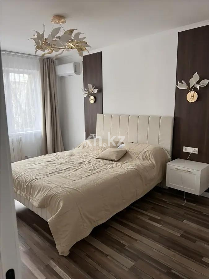 Продажа 3-комнатной квартиры, 61 м², мкр. Коктем-2, дом  15 в Алматы - фото 2