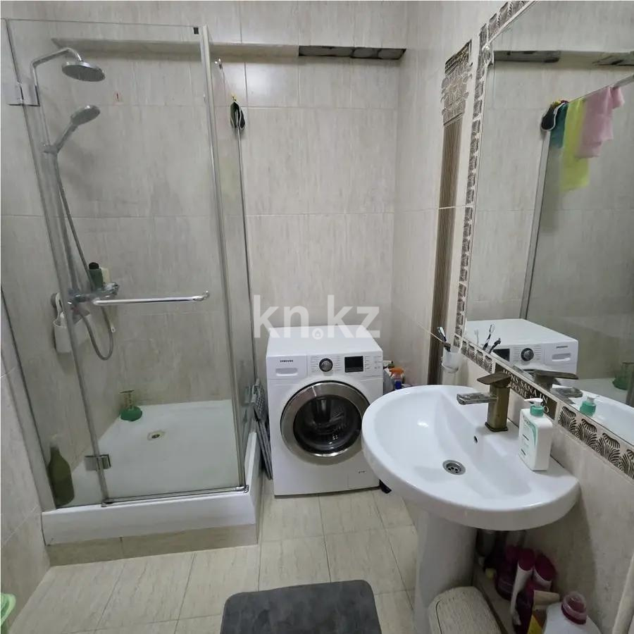 Продажа 2-комнатной квартиры, 70.1 м² в Алматы - фото 4