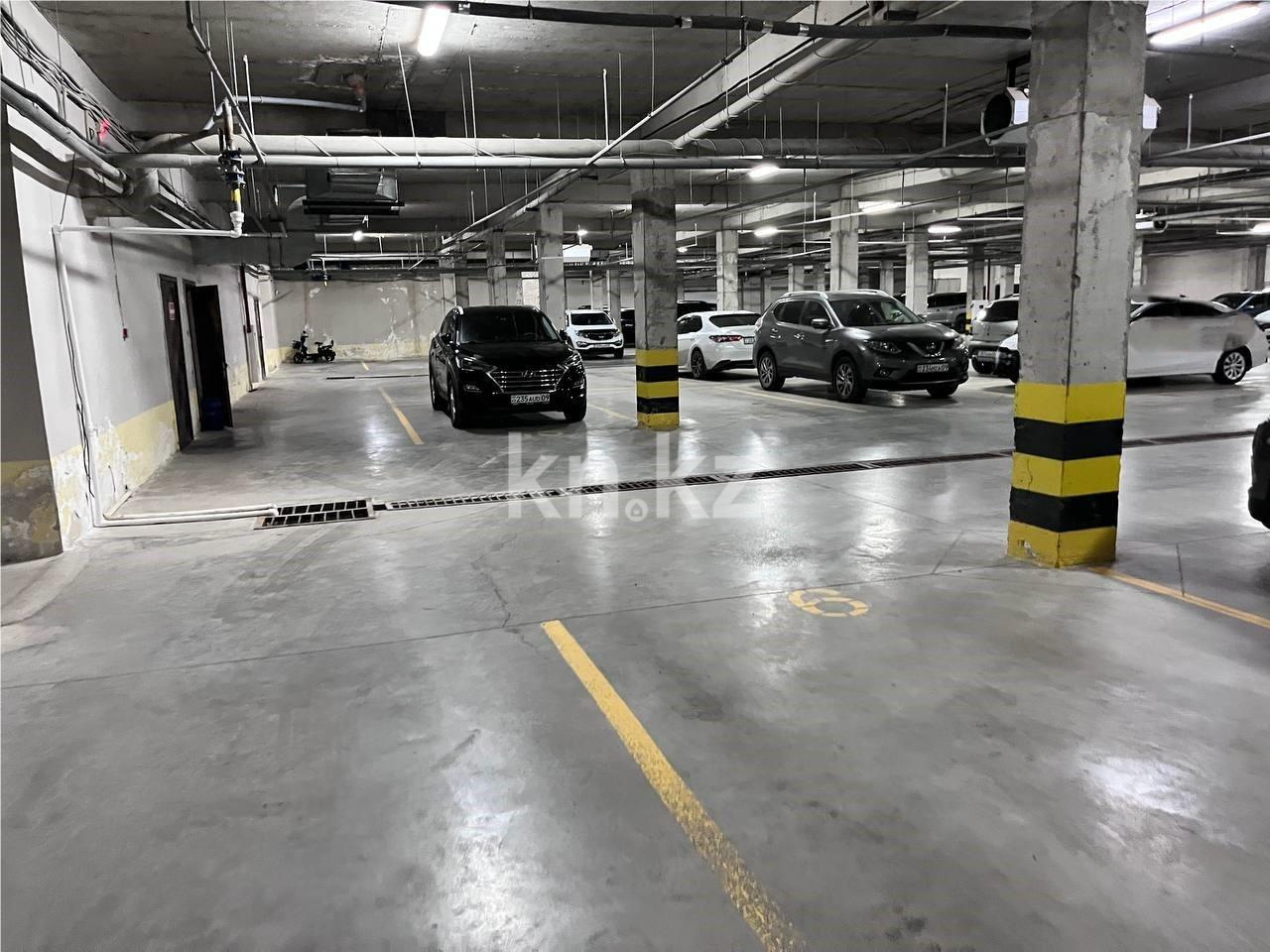 Продажа 4-комнатной квартиры, 107 м², пр. Шахтеров в Караганде - фото 37