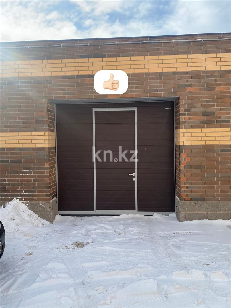 Продажа 3-комнатной квартиры, 94 м², ул. Муканова, дом  1/9 в Караганде - фото 13