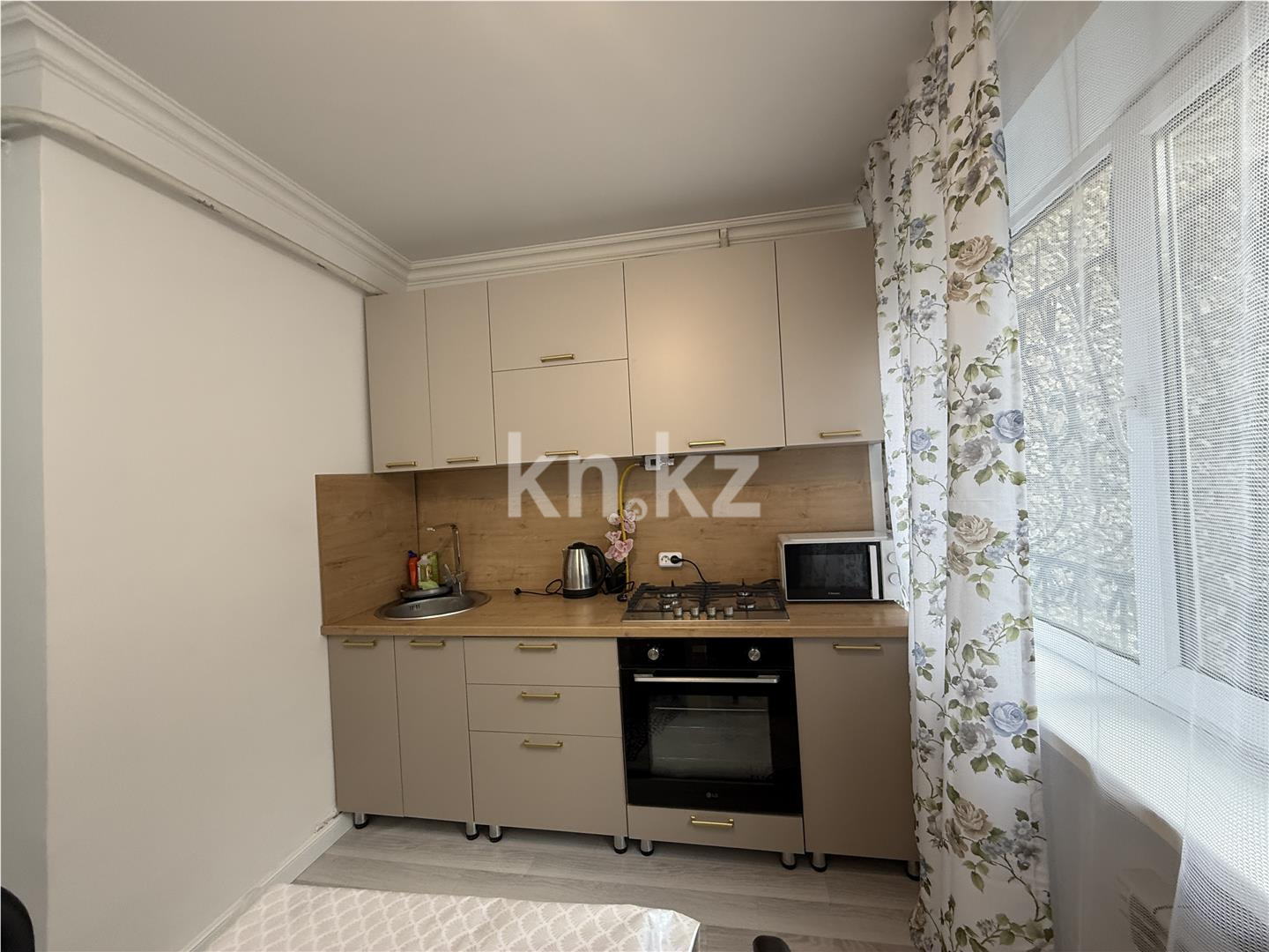 Продажа 3-комнатной квартиры, 70 м², ул. Сатыбалдина, дом  18 в Караганде - фото 11