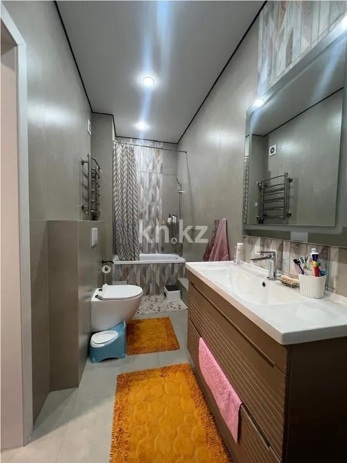 Продажа 2-комнатной квартиры, 55 м², мкр. Нуркент, дом  6/2 в Алматы - фото 4