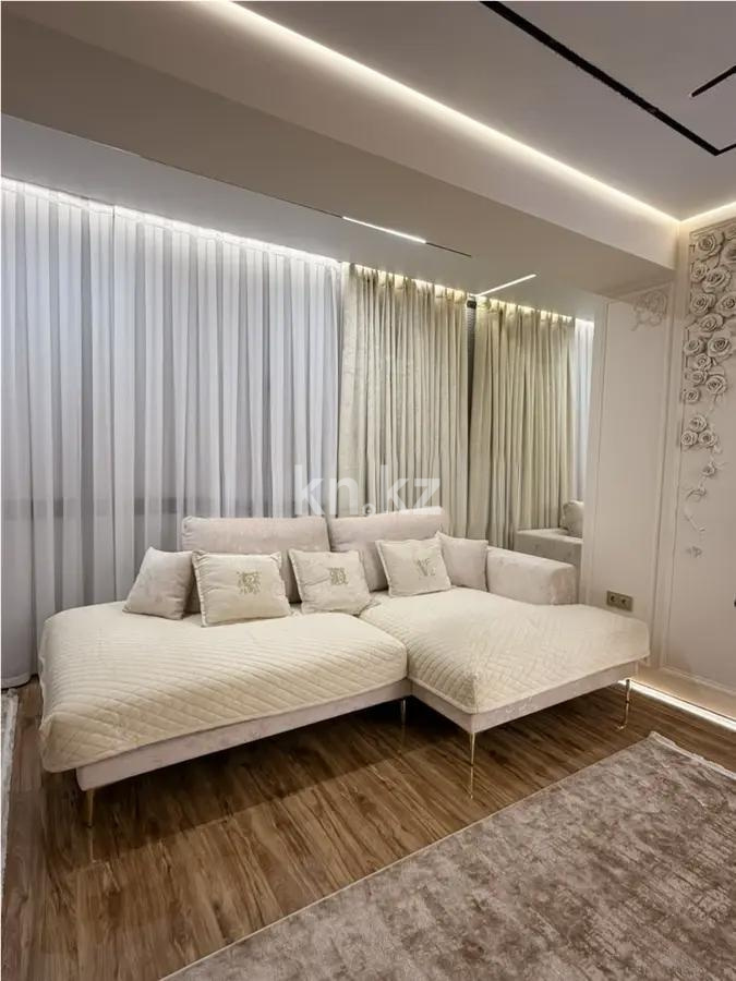 Продажа 2-комнатной квартиры, 70 м² в Алматы