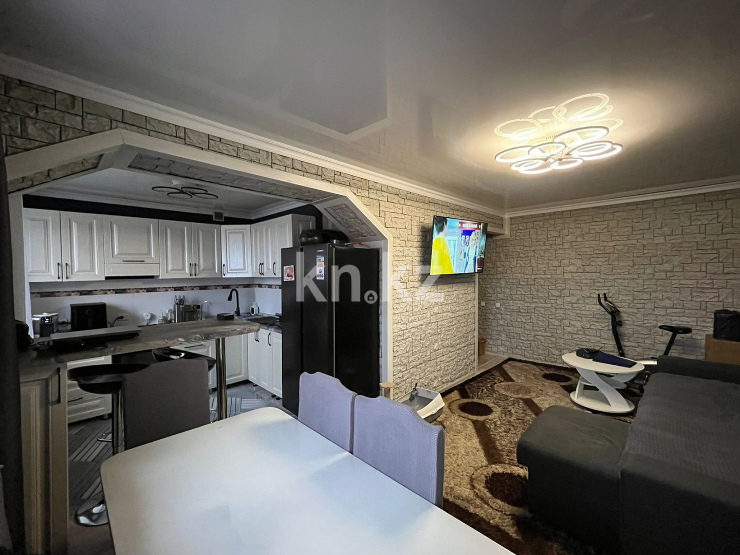 Продажа 2-комнатной квартиры, 44 м² в Караганде - фото 2