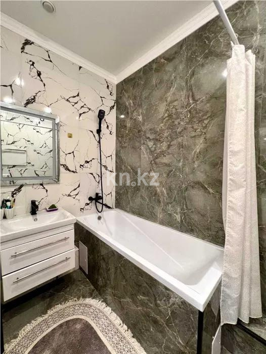 Продажа 3-комнатной квартиры, 70 м², ул. Кунаева, дом  15/1 в Алматы - фото 5