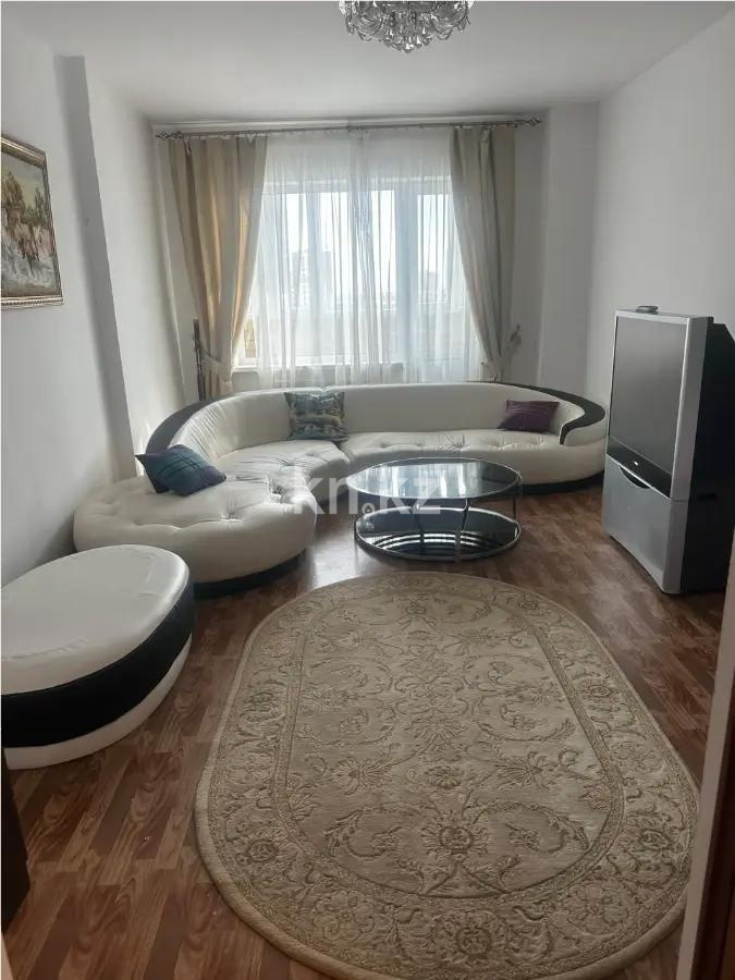 Продажа 3-комнатной квартиры, 90 м², пр. Шахтеров, дом  60 в Караганде