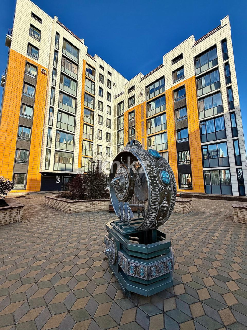 Продажа 3-комнатной квартиры, 90 м², ул. Аль-Фараби, дом  21/1 - пр. Улы Дала в Астане