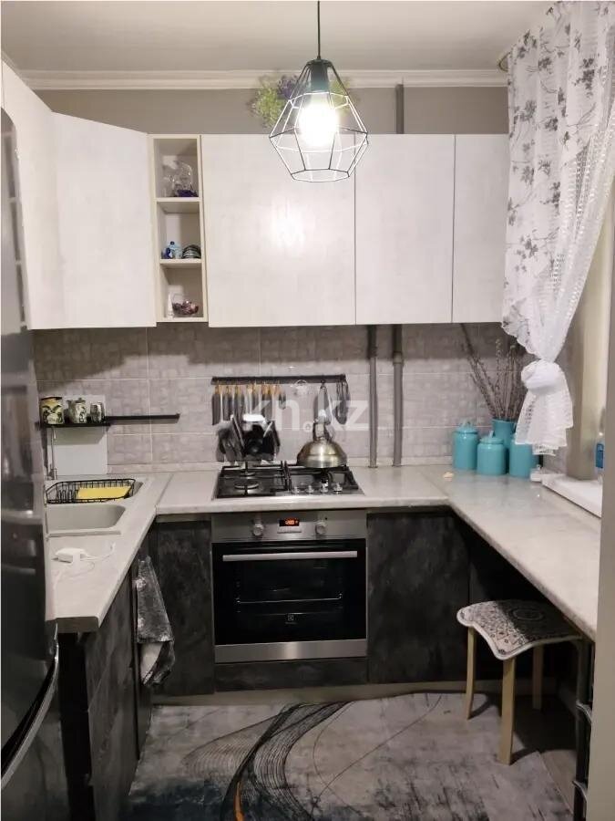 Продажа 3-комнатной квартиры, 58.2 м² в Алматы - фото 3