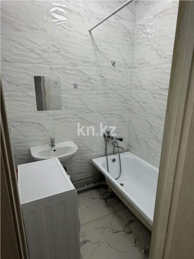 Продажа 3-комнатной квартиры, 70.8 м² в Алматы - фото 3