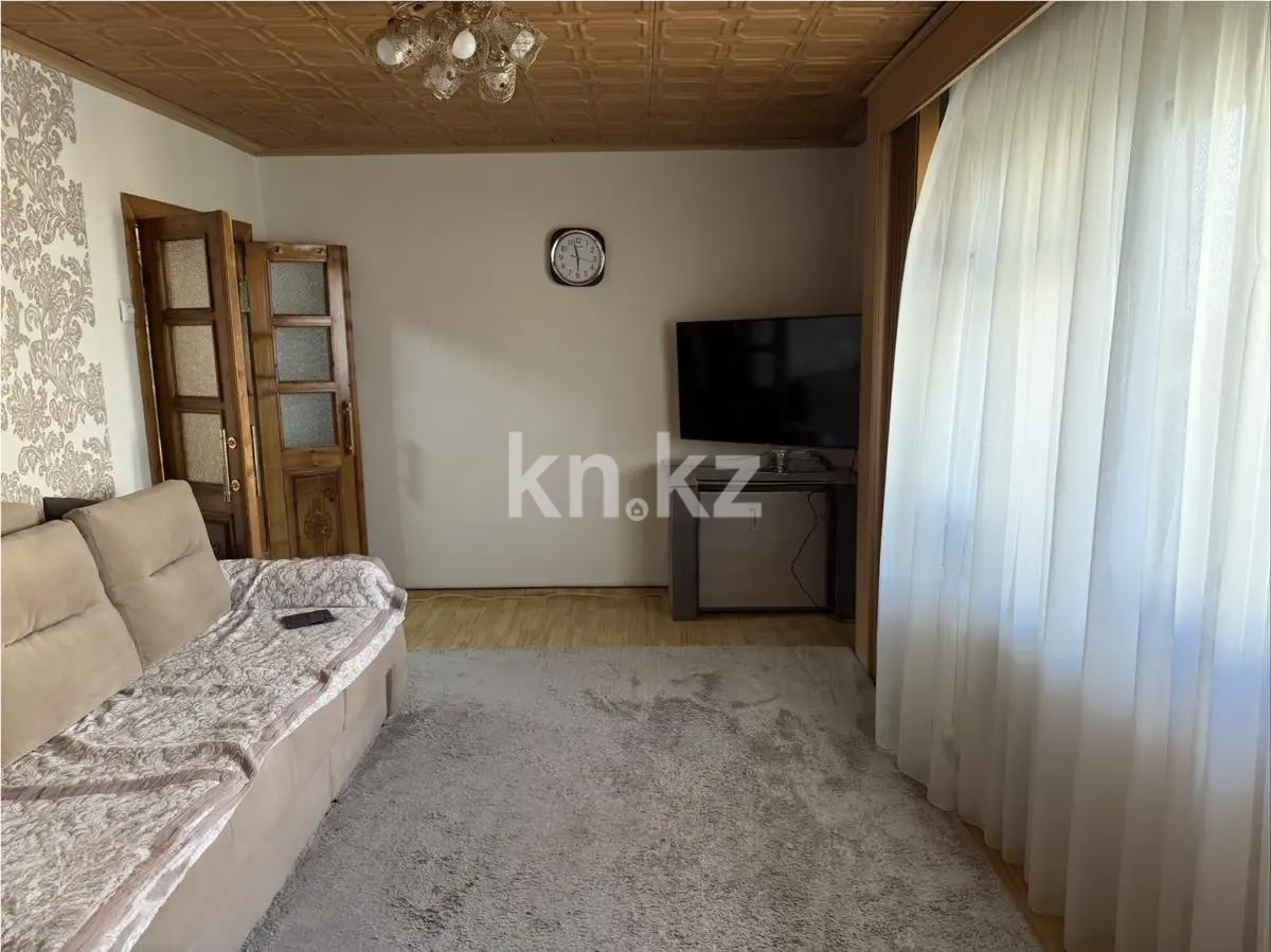 Продажа 4-комнатной квартиры, 95 м² в Караганде