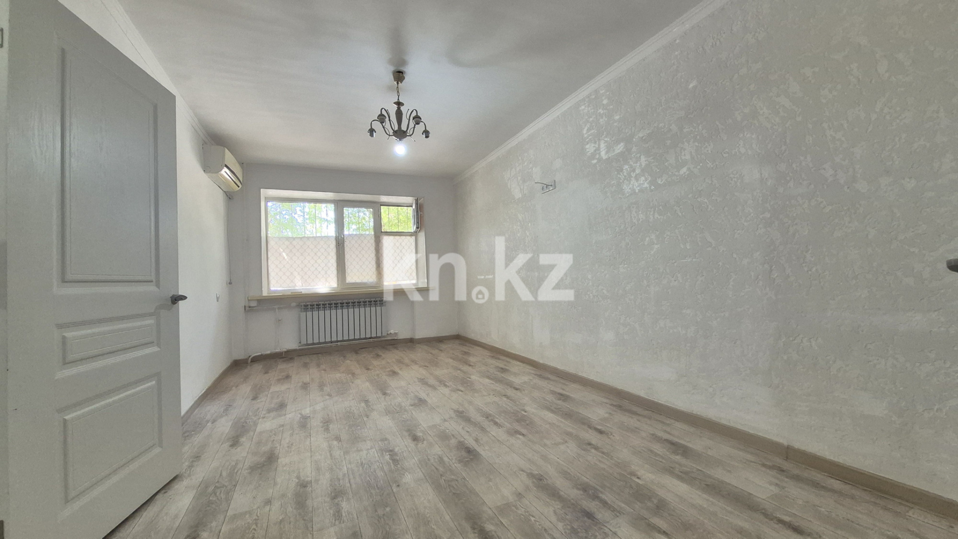 Продажа 2-комнатной квартиры, 43 м², Махамбета, дом  109 в Атырау - фото 5