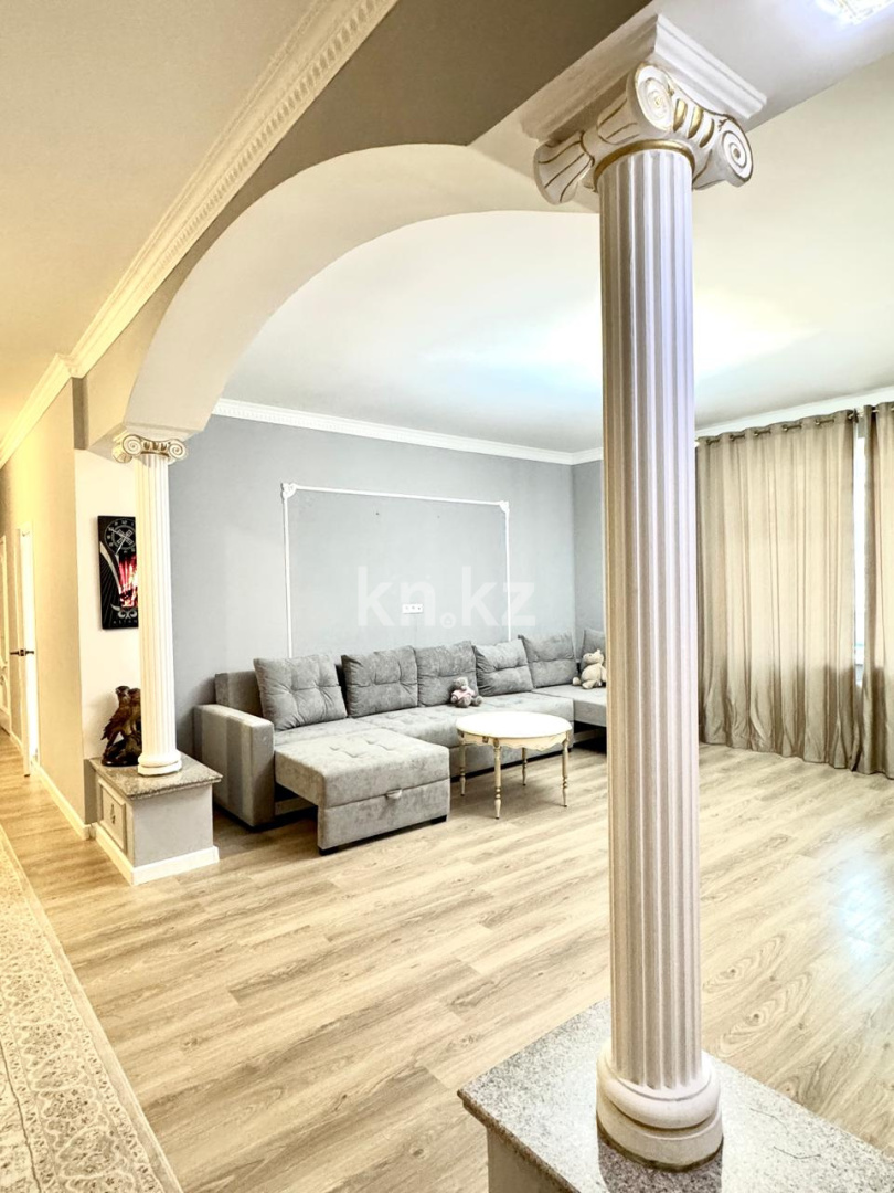 Продажа 3-комнатной квартиры, 130 м², ул. Достык, дом  13 в Астане - фото 5