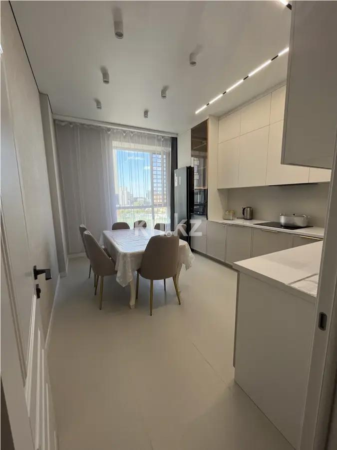 Продажа 2-комнатной квартиры, 65 м², ул. Айтматова, дом  77/6 в Астане - фото 3