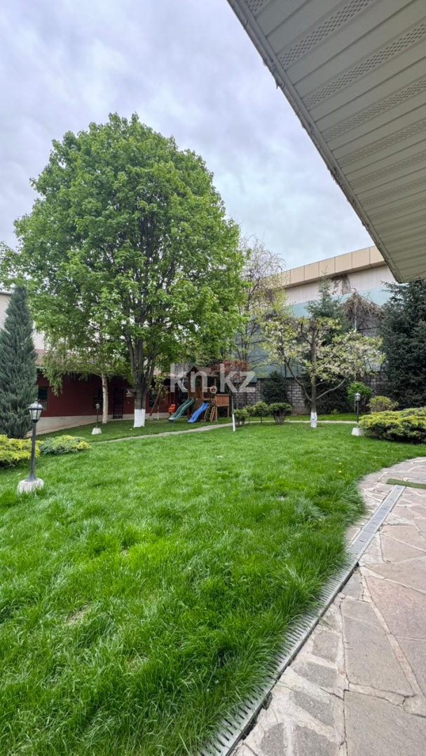 Продажа 7-комнатного дома, 823 м² в Алматы - фото 15