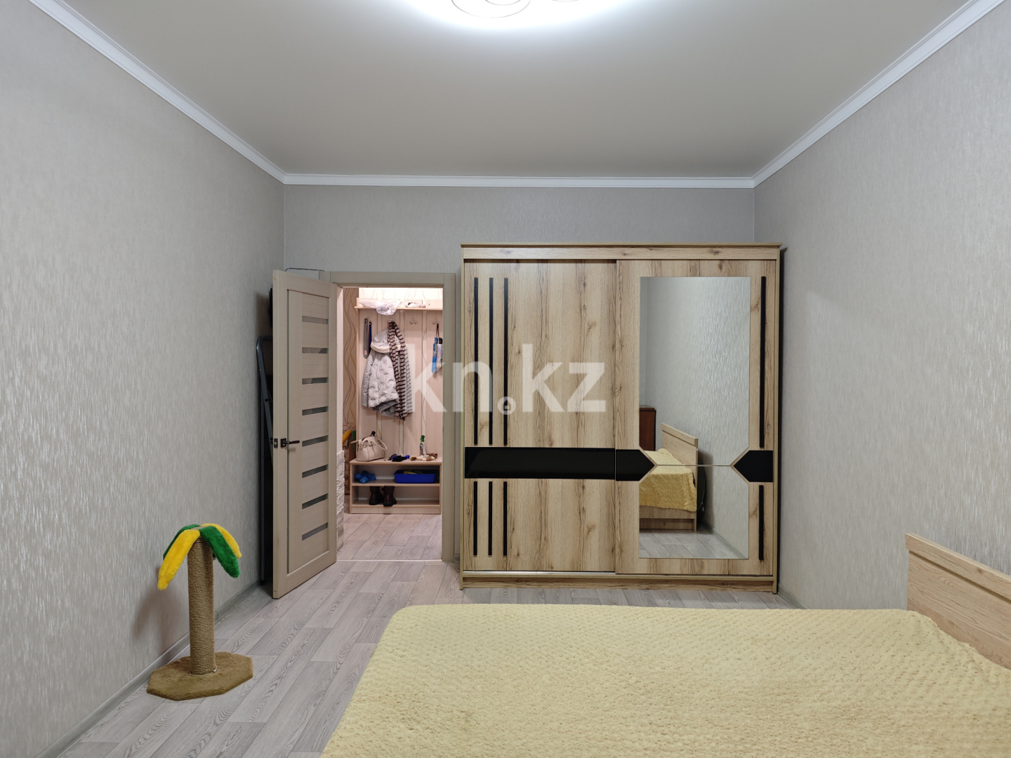 Продажа 2-комнатной квартиры, 54 м², ул. Нурмагамбетова, дом  34 в Усть-Каменогорске - фото 3