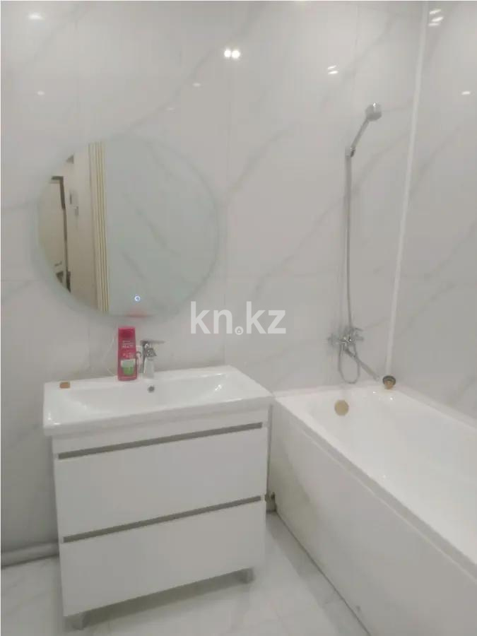 Продажа 2-комнатной квартиры, 61 м², ул. Сатпаева, дом  90а в Алматы - фото 2