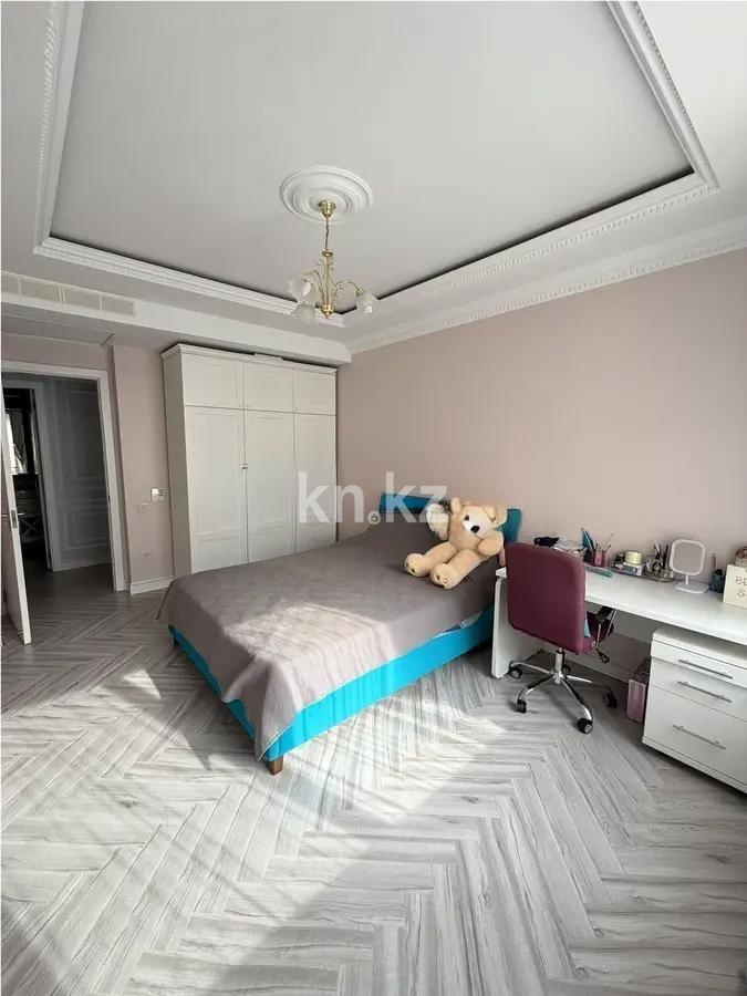 Продажа 4-комнатной квартиры, 142.6 м² в Алматы - фото 2