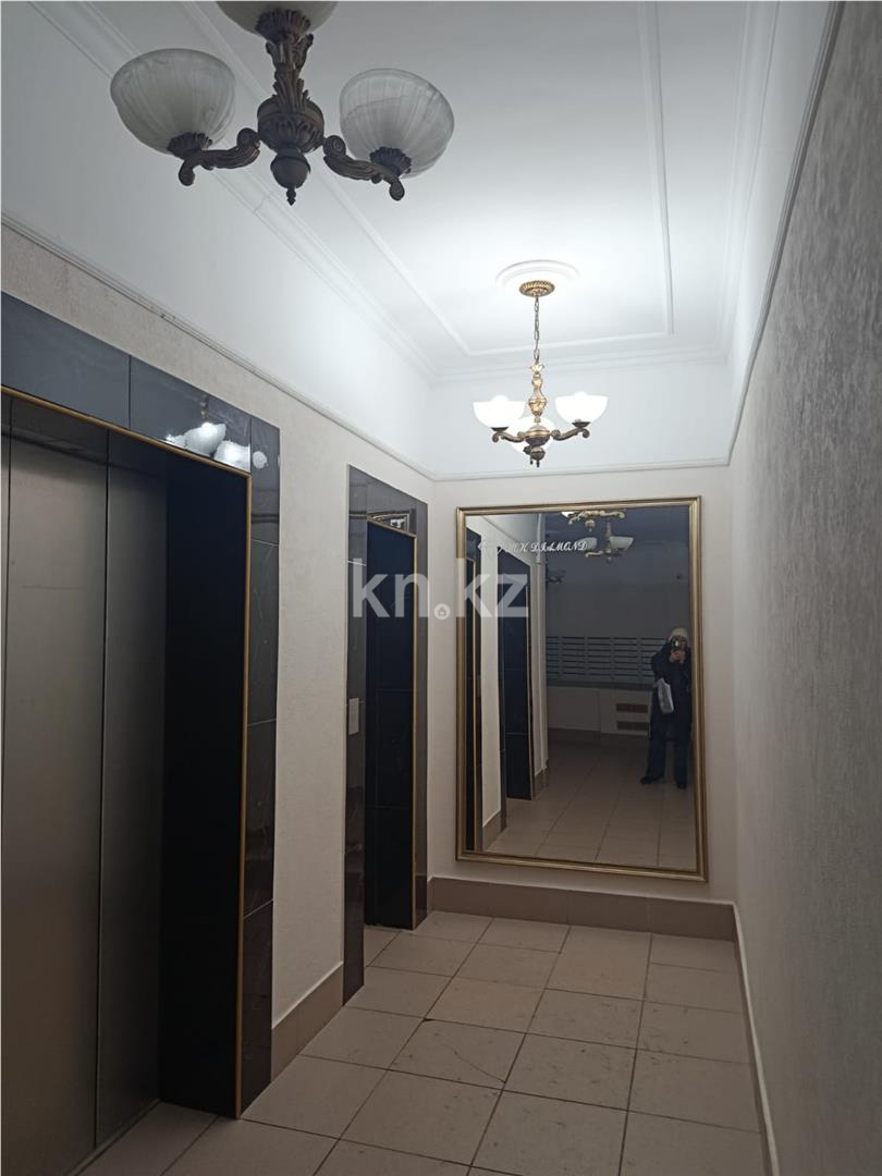 Продажа 1-комнатной квартиры, 55 м², ул. Абая в Караганде - фото 7